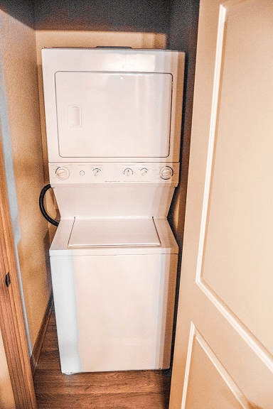Fayetteville Condo: 2869 W Hillshire Dr