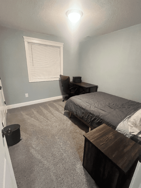 Idaho Falls Single Room: 3804 Brighton Dr