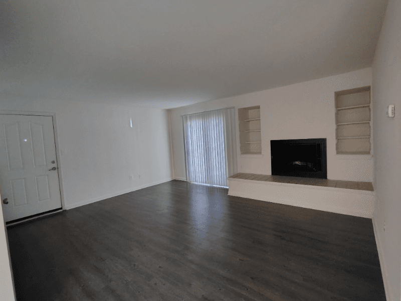 Lynchburg Apartment: 600 Reusens Road