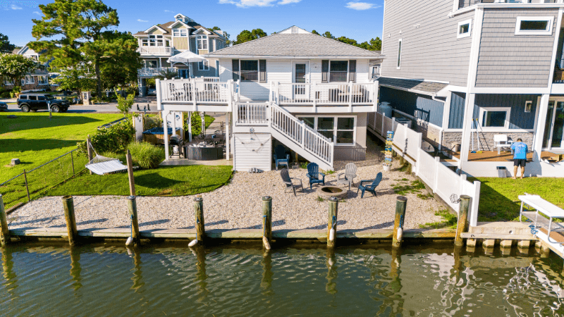 Berlin House: 12318 Snug Harbor Road