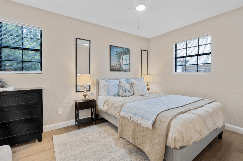 MCKINNEY House: 1505 N College St