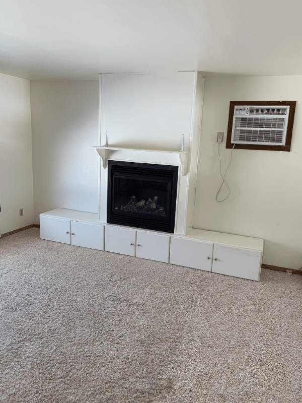 Oshkosh Multiplex: 2633 Shorehaven Lane