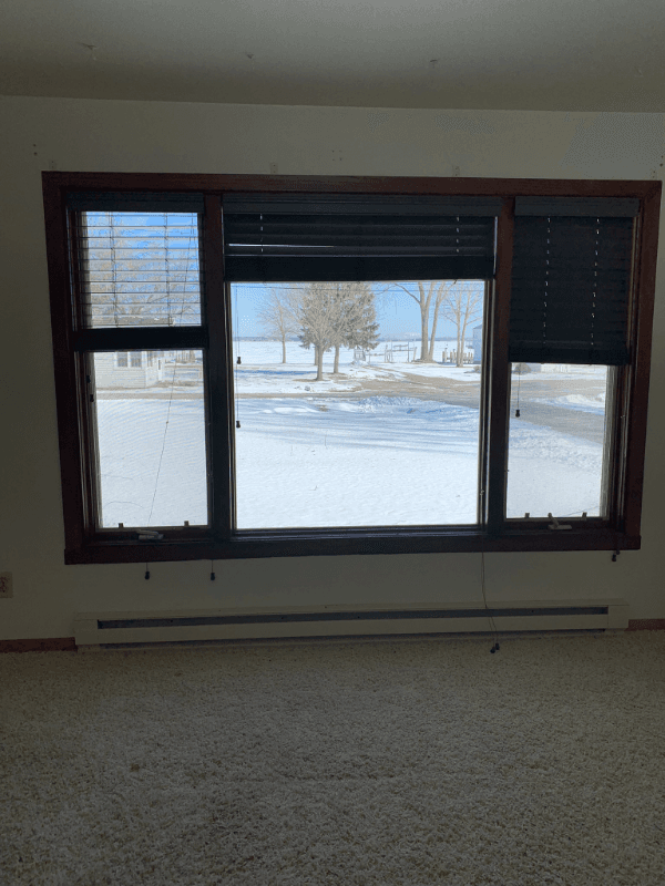Oshkosh Multiplex: 2633 Shorehaven Lane