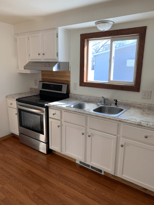 Oshkosh Multiplex: 2633 Shorehaven Lane