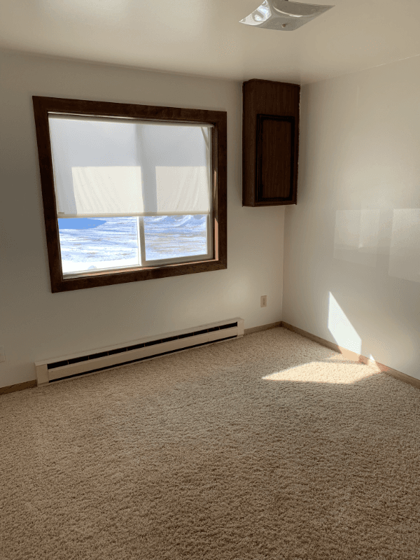 Oshkosh Multiplex: 2633 Shorehaven Lane
