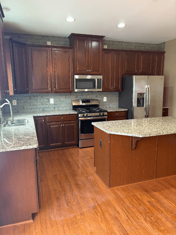 Washington Single Room: 1023 Anderson Pl SE