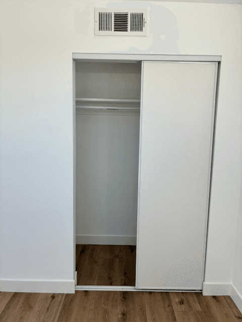 Los Angeles Townhome: 447 1/2 W. 74th Street