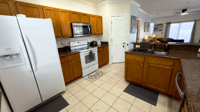Tampa House: 4931 Elizabeth Anne Cir