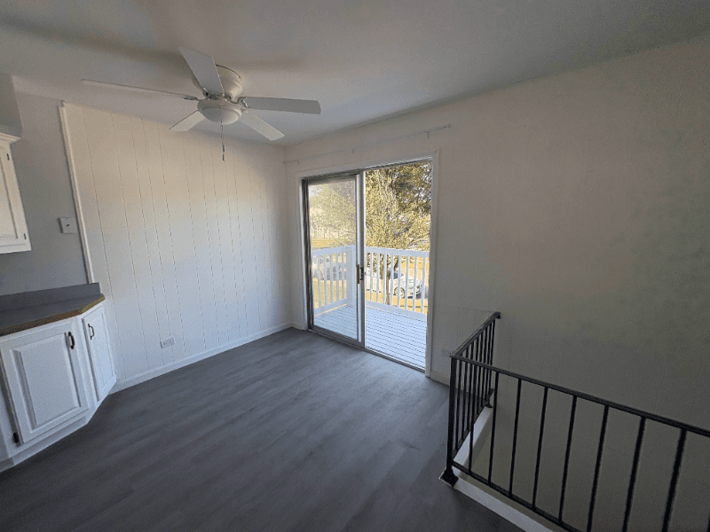 Bartlett Condo: 192 Mary Ct