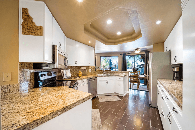 La Quinta House: 54970 Firestone