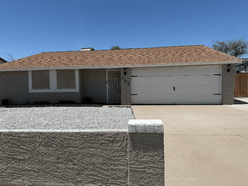 Avondale House: 702 N 1st St.