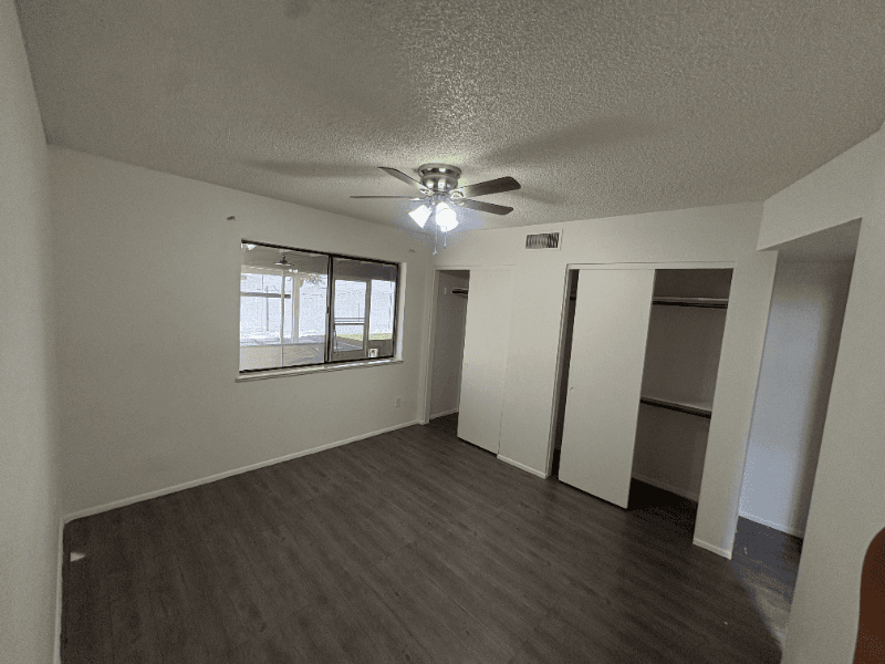 Avondale House: 702 N 1st St.