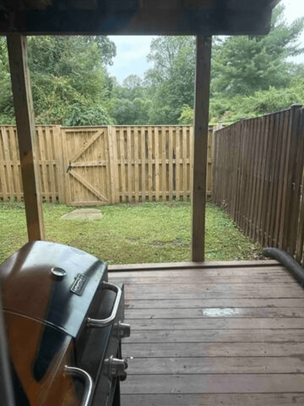 Crofton Townhome: 2506 Ambling Circle