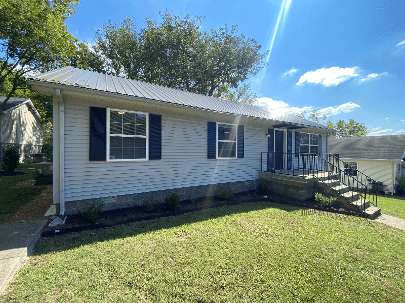 Franklin House: 256 Chestnut Lane