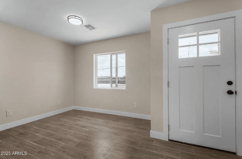 Phoenix Multiplex: 1009 S 17th Ave