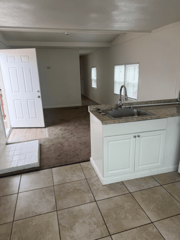 Oakley House: 5625 Sandmound Blvd