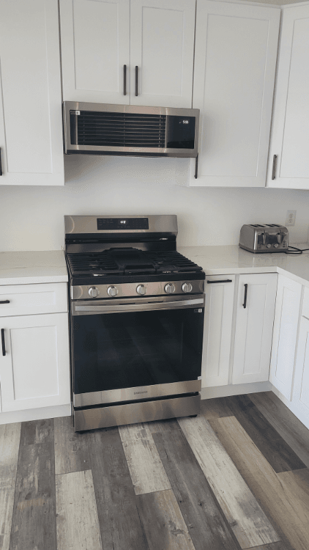 Los Angeles House: 1340 West