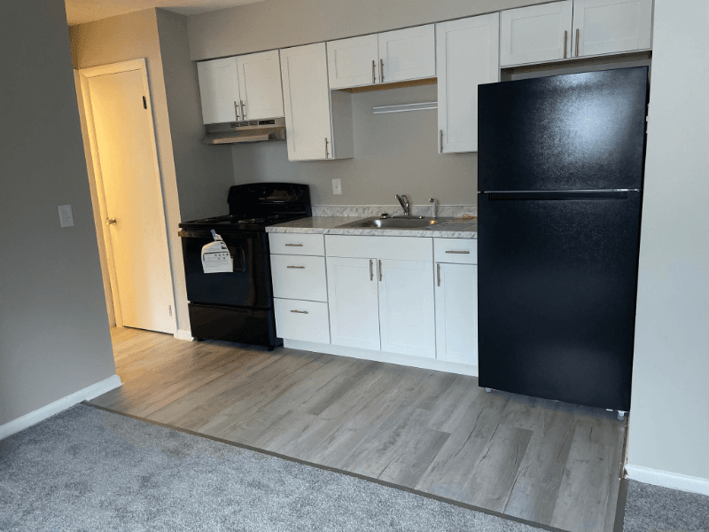 Canton Apartment: 1804 Woodlawn Ave NW