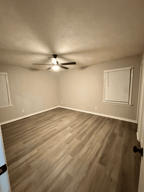 CHESAPEAKE House: 508 CROWN CRESCENT