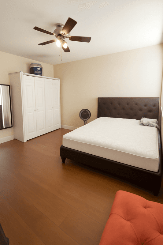 Eastvale Single Room: 14584 sleepy creek dr