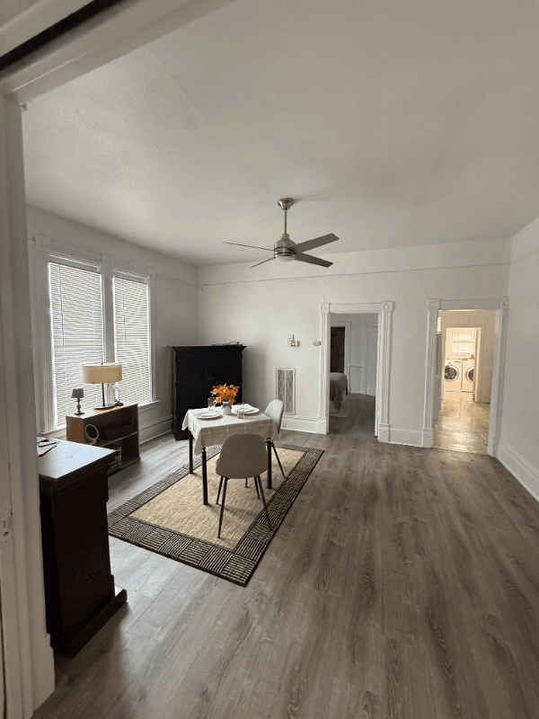 Auburn Townhome: 172 Orange St