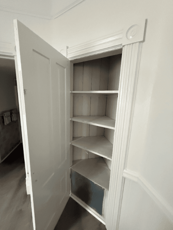 Auburn Townhome: 172 Orange St