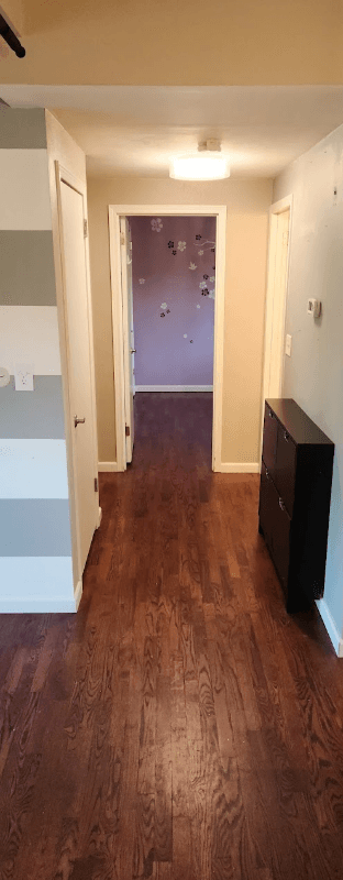 Burien House: 1203 SW 144TH AVE S