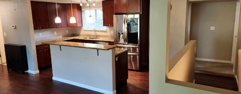 Burien House: 1203 SW 144TH AVE S