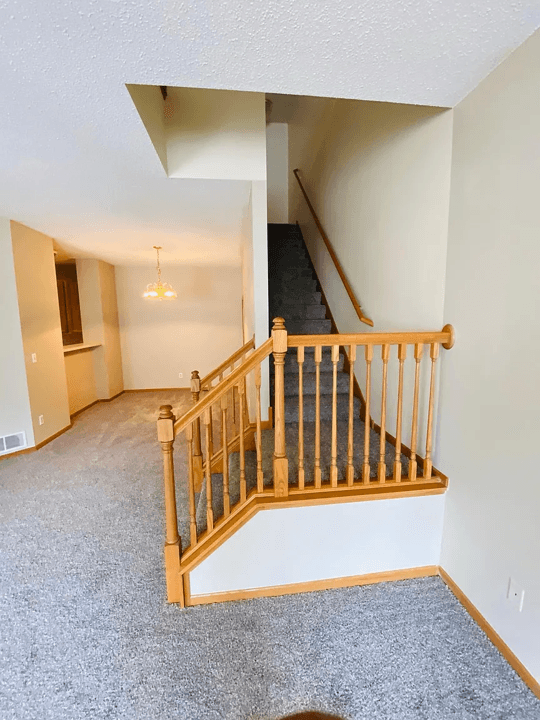 Woodbury Townhome: 3128 Juniper Ln
