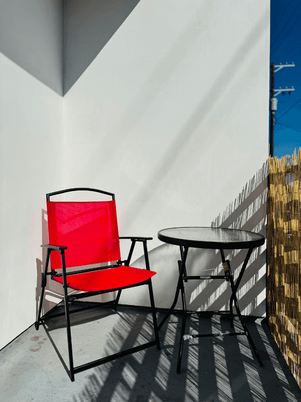 Los Angeles Single Room: 215 E 29th Street