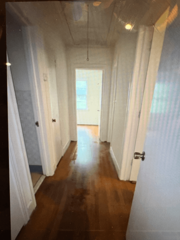 Chapel Hill House: 917 Greenwood Rd
