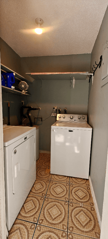 Wellington Multiplex: 1230 Block Island Rd