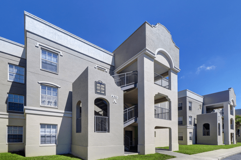 St Petersburg Apartment: 4301 28th ST N