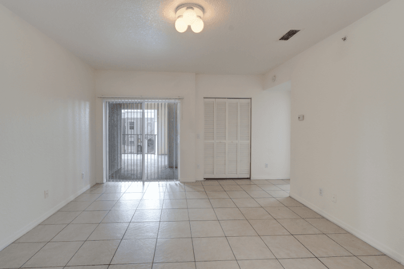 St Petersburg Apartment: 4301 28th ST N
