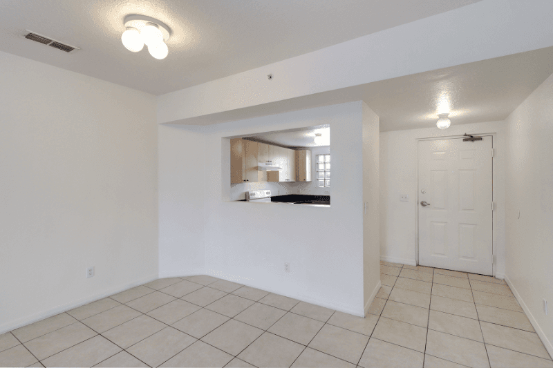 St Petersburg Apartment: 4301 28th ST N