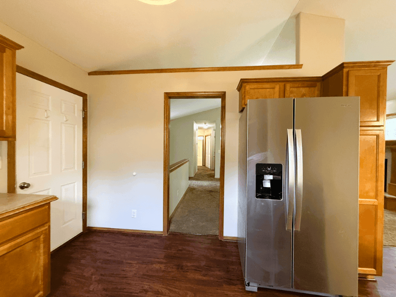 Andover House: 340 N Pitchers Court
