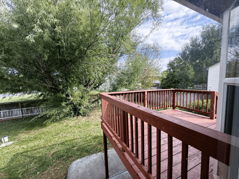 Andover House: 340 N Pitchers Court