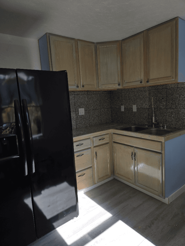 Plainville House: 35 Bugbee Street,