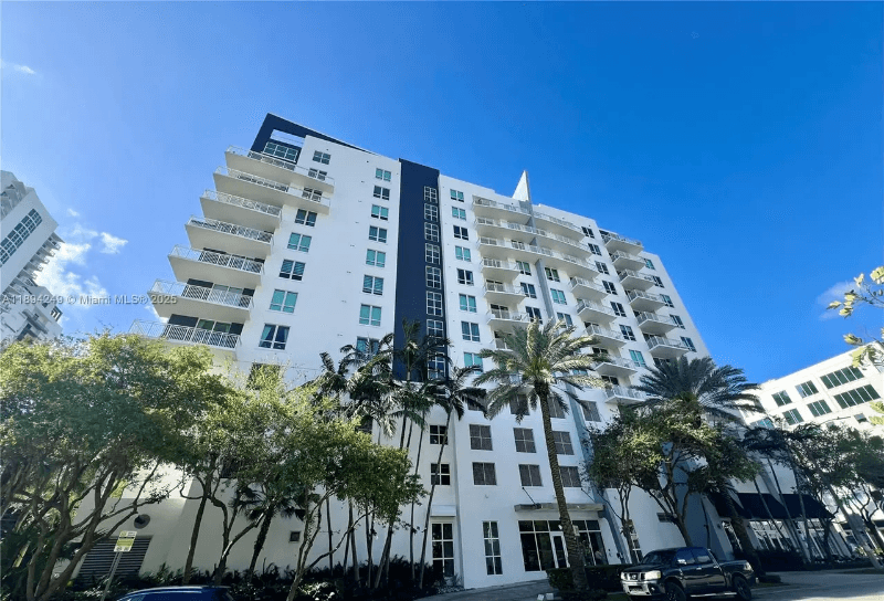 Miami Condo: 2275 Biscayne Blvd Apt 905