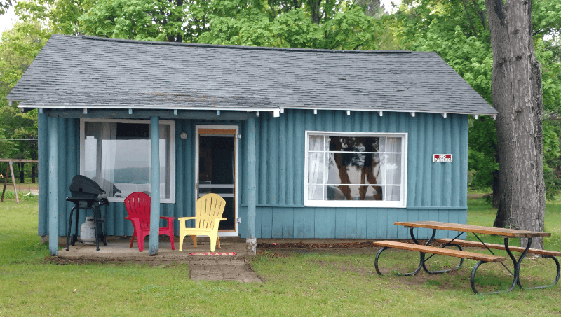Bellaire House: 293 Sumac Ln.