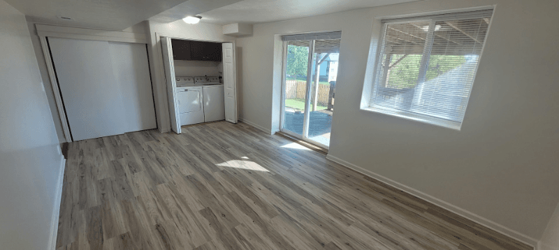 Bellevue House: 2303 Morrie Dr.
