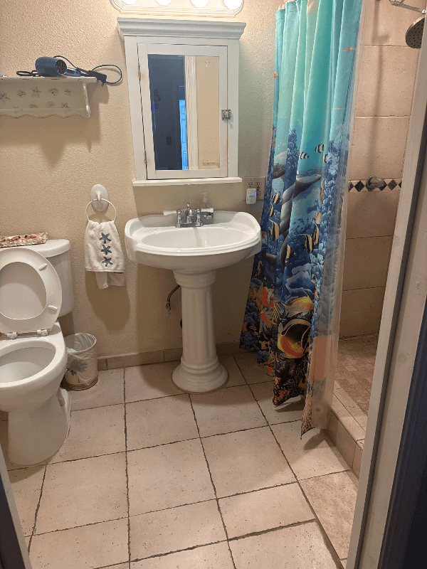 Newport beach Condo: 130 47 th st
