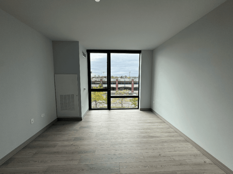 Chicago Condo: 2131 N Elston