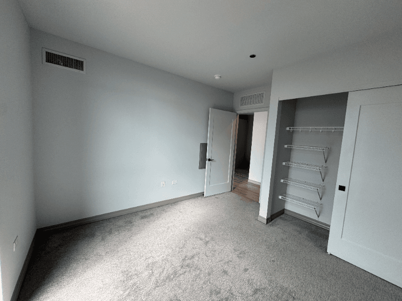 Chicago Condo: 2131 N Elston