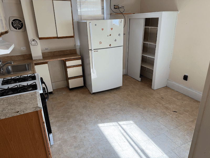 Hyannis Apartment: 215 Main St