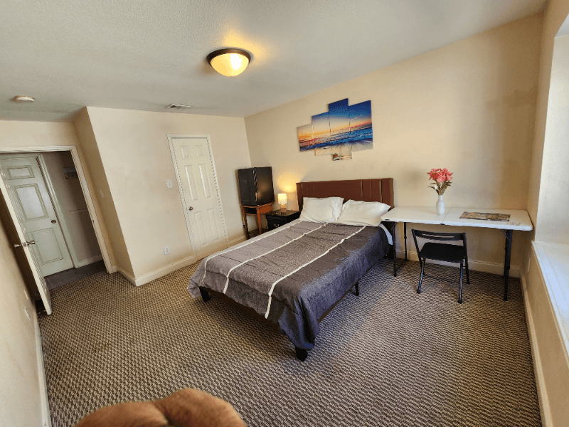 Richardson Single Room: 5611 Aberdeen Drive