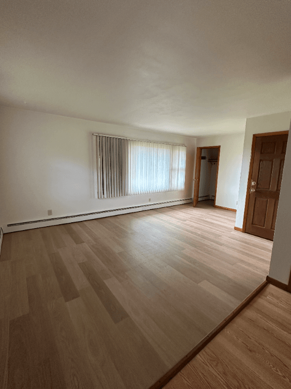 Crown Point Multiplex: 10414 Arizona St