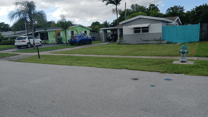 hollyood Single Room: 6501 scott st