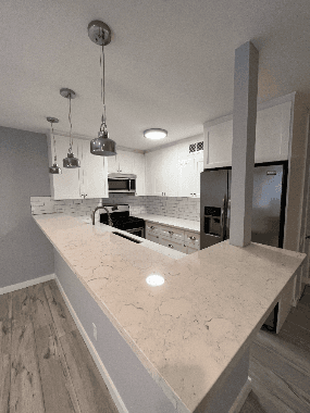 Los Angeles Apartment: 11669 Chenault St