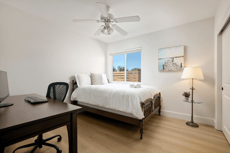 Encinitas Townhome: 1123 Balour Dr